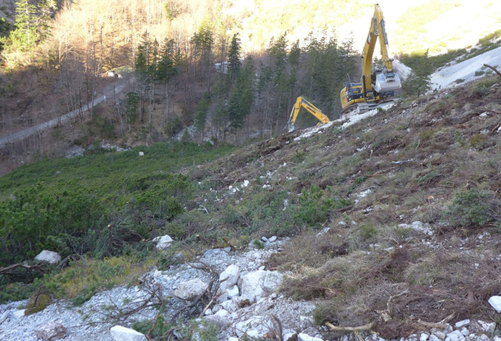 Rekultivierung im alpinen Gelände